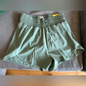 All in Motion High Waist Green Shorts Relaxed Fit